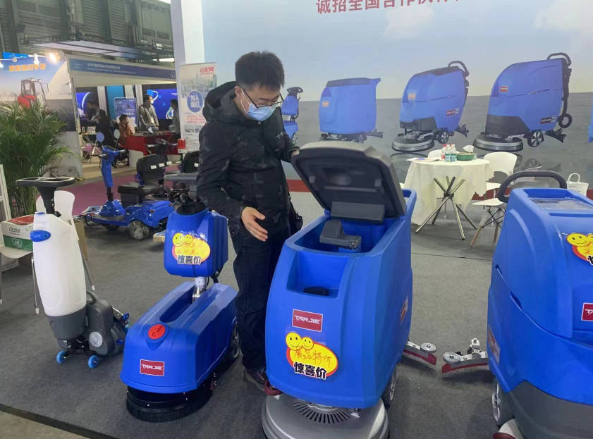 柳州坦洁洗地机公司致力于电动洗地机的生产、销售和服务百家